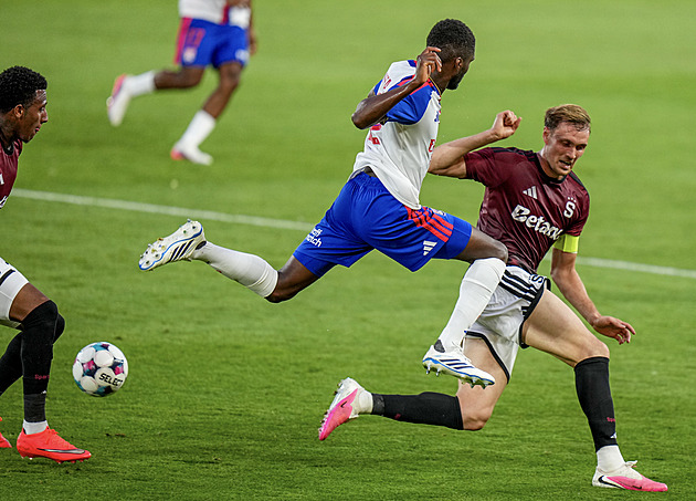 ONLINE: Lyon - Sparta, lineup as in Prague, Alcócer, Mercado and Brunes in attack