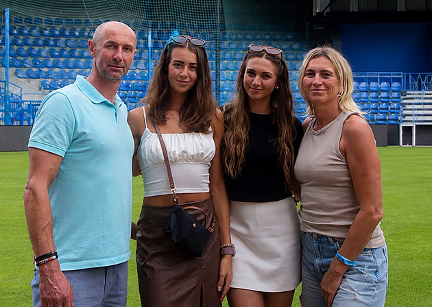 Champion family: Czech father, mother, and two daughters all hold championship titles