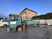 Praha-Kr� kdysi pat�ila mezi d�le�itá nádra�í. Dnes její výpravní budova pomalu...