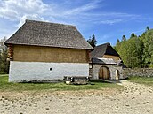 Jednotlivé rekonstrukce staveb vznikaly dobovými technologiemi a na základ�...