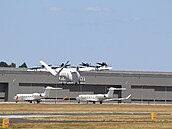 P�istání elektrického letounu, VA-1X od spole�nostni  Vertical Aerospace na...