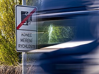 Silnice v Brandýse nad Labem - Staré Boleslavi a v okolních obcích by m�lo strá�it více ne� 30 nových rychlostních radar�.