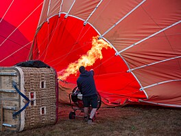 Bristol International Balloon Fiesta - festival horkovzdu�ného balónu v...