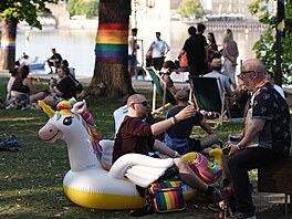 Prague Pride za�al na pra�ském St�eleckém ostrov�. (3. srpna 2026)