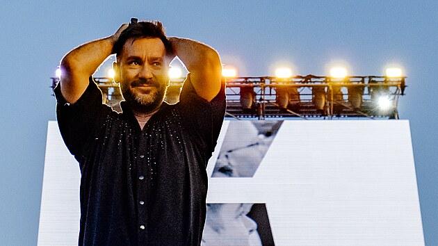 Marek Ztracen� je prvn� �esk� interpret, kter� uspo��dal megakoncert na Letensk� pl�ni.