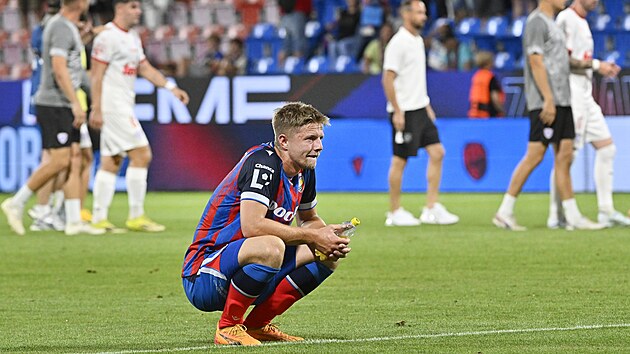 Jako by Lukáš Červ nevěřil, že Plzeň proti Zbrojovce nezvítězila.