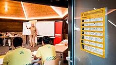 Letn�­ podnikatelský kemp na ŽÄ�ársku připravuje mlad�© na profesn�­ dráhu