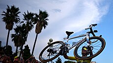 Demi Volleringová slaví na Tour de France Femmes 2026.
