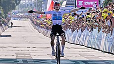 Demi Volleringová se raduje z vít�zství v 8. etap� na Tour de France Femmes...