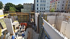 V proluce na náro�í ostravských ulic Stodolní a Masná roste nový polyfunk�ní...
