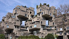 Safdie to vid�l jinak. Tvrdil, �e ani vysoká hustota m�stského bydlení nemusí...