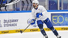 Obránce Luke Witkowski na tréninku brn�nské Komety.