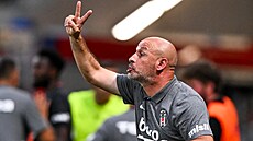 Trenér Vincenzo Italiano z Besiktase.