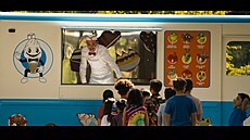 Zmrzliná� (Ice Cream Man), Roth�v desátý celove�erní film, prom��uje n�co...