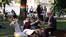 Prague Pride za�al na pra�ském St�eleckém ostrov�. (3. srpna 2026)