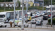  Hustý provoz u Husovického tunelu v Brn� 