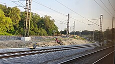Nov� vybudovaná tra� se sklonem p�ibli�n� 3,4 procenta u vjezdové skupiny...
