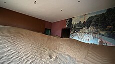 Jen kousek od luxusních mrakodrap� v Dubaji le�í tajemná vesnice Al Madam. Tu...