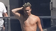 Romeo Beckham na rodinné dovolené na jacht� (srpen 2026)