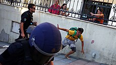 St�ety mezi migranty a policií ve �pan�lské Ceut� (2. srpna 2026)