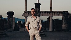 Tom Hiddleston v dokumentu o Pompejích