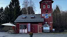 Orloj a sklá�ká dílna v �ib�idicích
