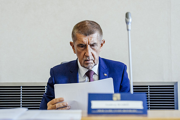 Klimatická změna je nezpochybnitelná, řekl Šebestyán. Vláda jednala, jak proti suchu