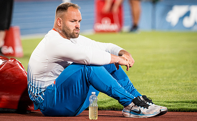 Disappointed but determined Staněk: 'When I fall on my face, I won't retire'