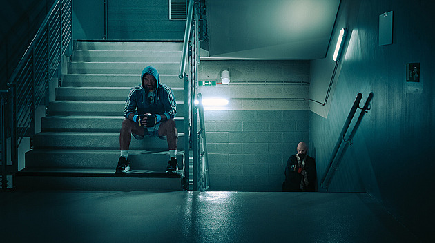 REVIEW: Into the cage with Nedvěd. The film 'Fighter' consciously works with genre clichés