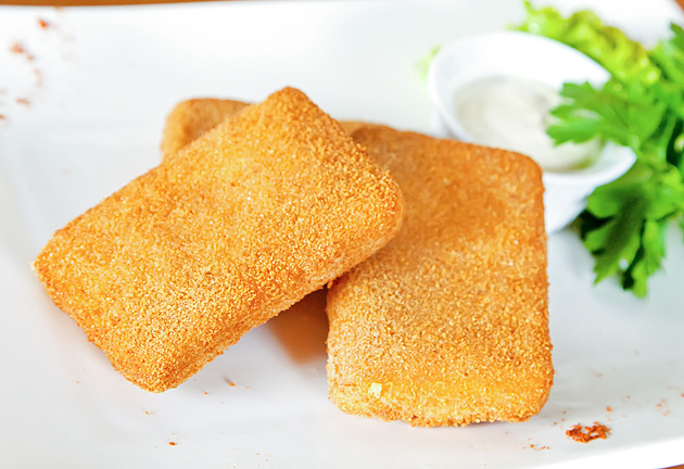 Chef Reveals Secret to Perfect Czech Fried Cheese: It's All About the Edam