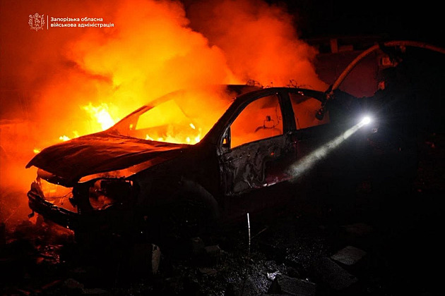 Russian missiles hit Zaporizhzhia, killing five people. Kyiv also faced attacks.