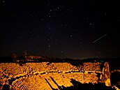 Perseidy ovládly no�ní oblohu. Meteorický roj p�inesl desítky padajících hv�zd