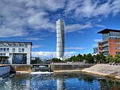 Dnes u� se na Turning Torso nikdo nedívá jen jako na podivánský experiment z...