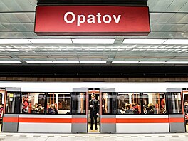 Stanice metra Opatov