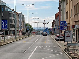 Trasa autobusu linky 145, který spojí Prahu 6 a Prahu 8 jízdou tunelem Blanka...