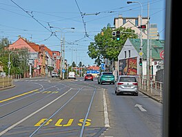 Trasa autobusu linky 145, který spojí Prahu 6 a Prahu 8 jízdou tunelem Blanka...