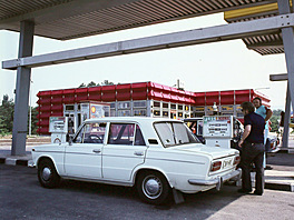 Benzinka zna�ky Shell v Ma�arsku
