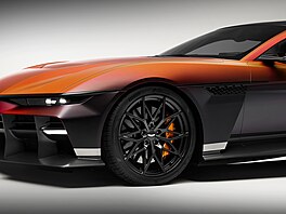 Aston Martin Valen