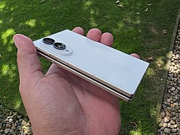 Samsung Z Fold 8