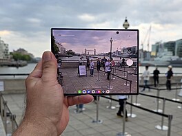 Samsung Z Fold 8 Londýn