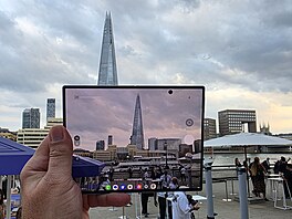 Samsung Z Fold 8 Londýn