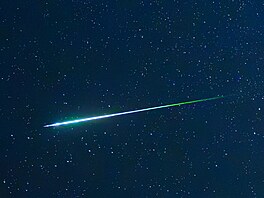 B�hem meteorického roje Perseid byl z n�meckého Jacobsdorfu pozorován meteor,...