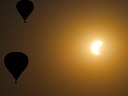Vlastní Eclipse balónový let byl mo�ný jen shodou naprostých náhod. Vlastní...