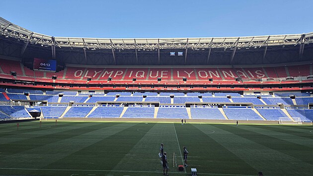 Pohled na Groupama Stadium v Lyonu, kde sparťanští fotbalisté odehrají odvetu...