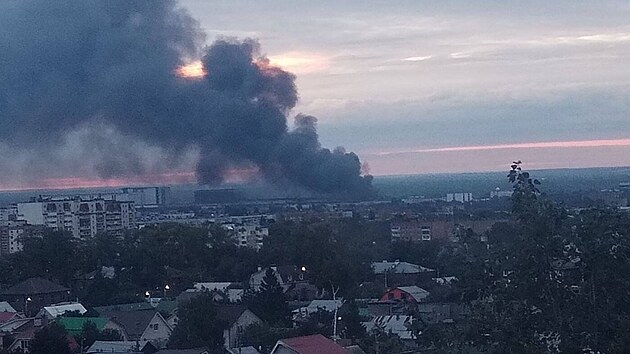 Ukrajina zasáhla st�elami Flamingo klí�ový ruský závod v Sama�e na výrobu raket...