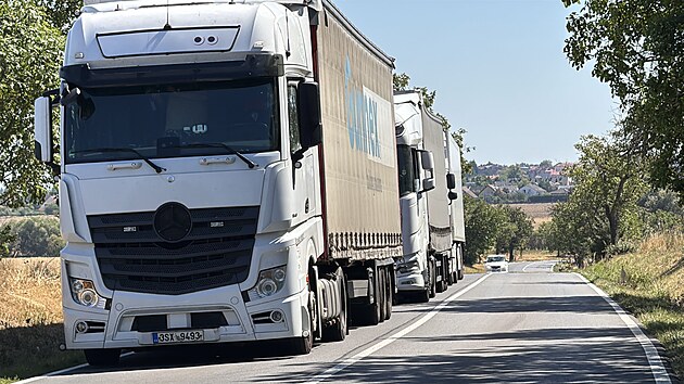 Autonehoda na silnici 101 u obce Z�ryby. (14. srpna 2026)
