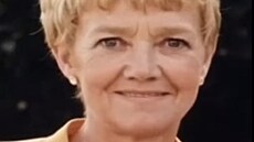 Karen Teasdalová - matka