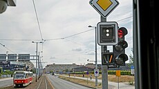 Trasa autobusu linky 145, který spojí Prahu 6 a Prahu 8 jízdou tunelem Blanka...