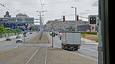 Trasa autobusu linky 145, který spojí Prahu 6 a Prahu 8 jízdou tunelem Blanka...