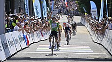 Alessandro Fancellu triumfuje v poslední etap� Czech Tour.